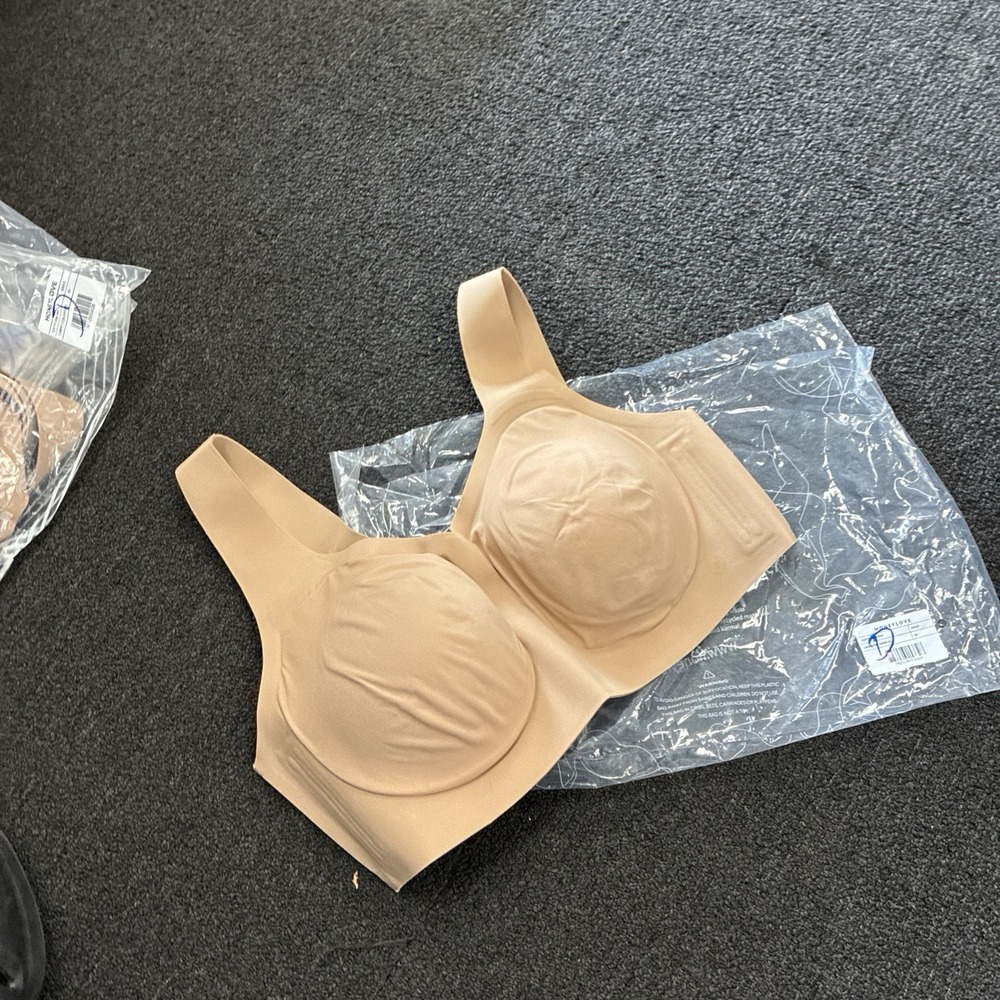 Honeylove Women's V-Neck Wireless Bra SZ M+ Beige Slip On-Bralette